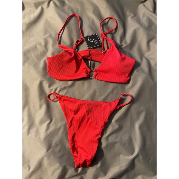 Brand New Zaful Women's Size 6 Red Bikni Set Bottoms Top - Image 2