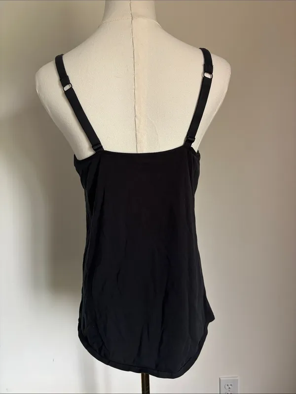 Gilligan & O'Malley Black Nursing Cami with Adjustable Straps - Image 4