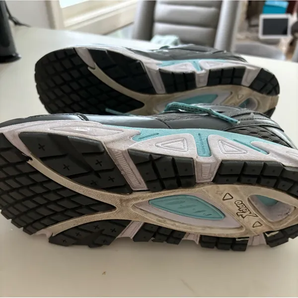 Women’s Xelero shoes. Lightly‎ worn. These do not come with insoles. - Image 2