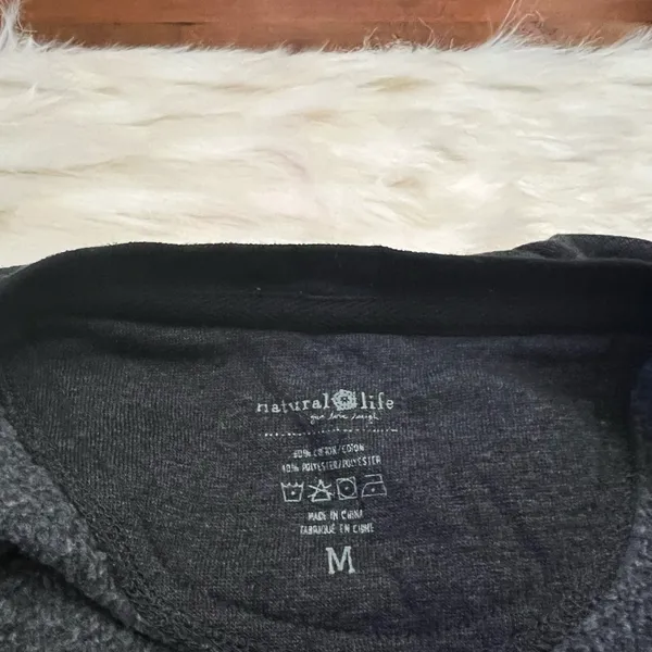 Natural Life Comfy Crewneck Sweatshirt Charcoal Chevron Size M Soft Pocket - Image 5