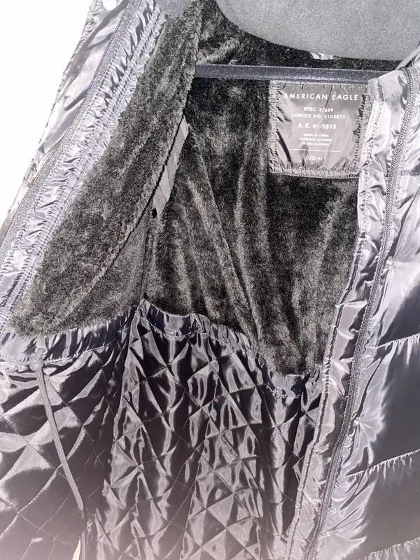 American Eagle Outfitters Puffy Jacket - Image 3