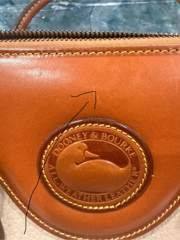 Vintage Dooney Bourke Cream/ British Tan Shoulder Satchel Bag Purse Y2K Leather - Image 10