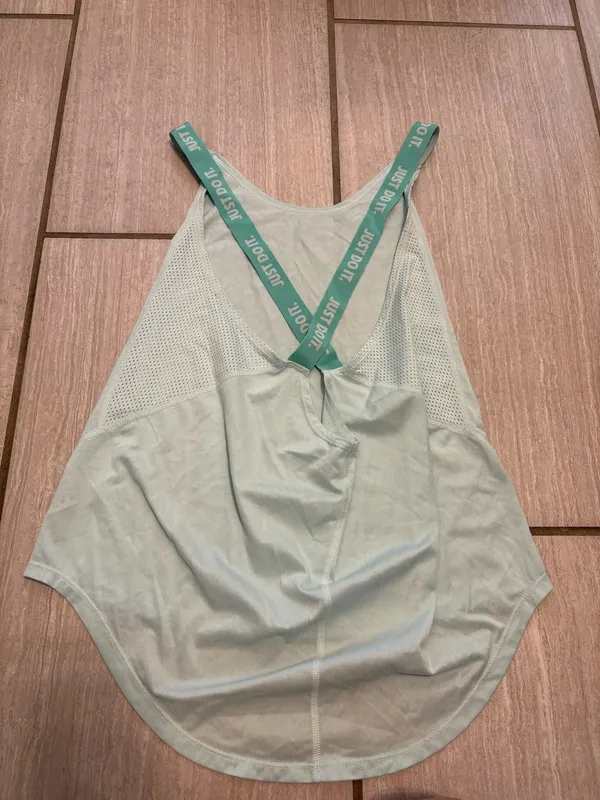 Nike Tank Top - Image 2