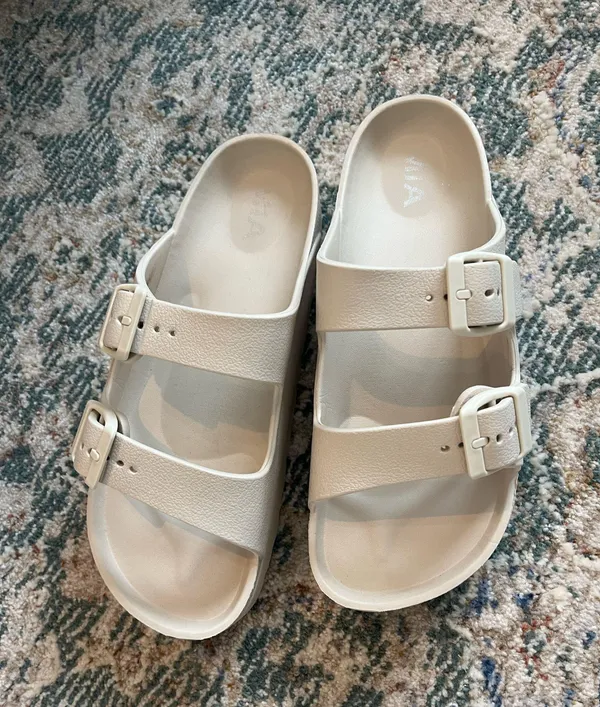 MIA Sandals Platform - Image 2