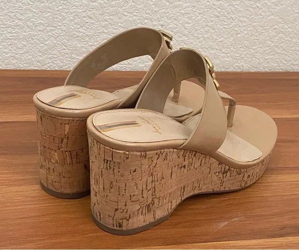 SAM EDELMAN Yardlie Almond Tan Patent Cork Wedge Platform Sandals Size 6 - Image 3