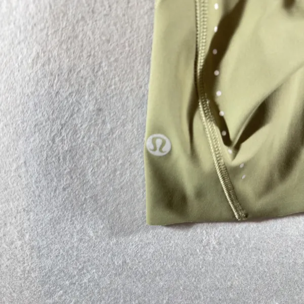 468 | NWT Lululemon Fast and Free HR 8" Shorts Bay Leaf Special Edition Womens 2 - Image 3