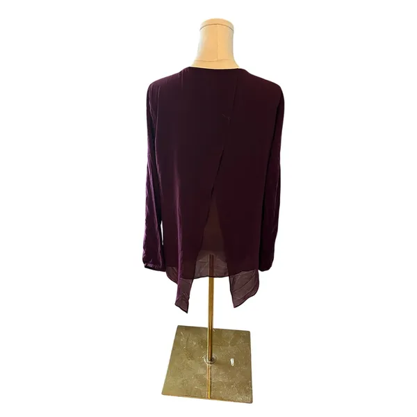 Ariat Poet Top dark purple embroidered floral v-neck blouse Small long sleeve - Image 3