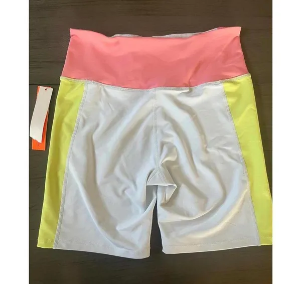 NWT Aqua Athletic Womens Biker Shorts Sz Medium White Multicolor Activewear - Image 2