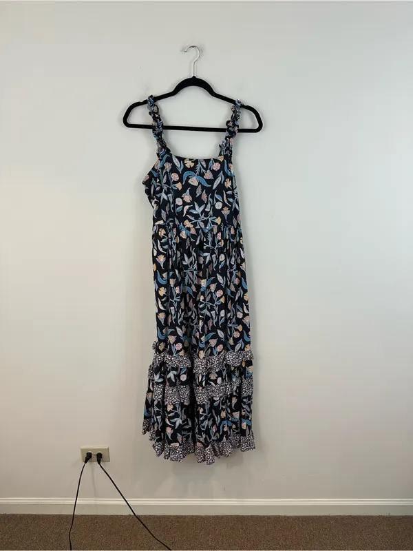 Universal Thread Floral Ruffle Strap Maxi Dress in Navy and Pastel Size Medium - Image 2