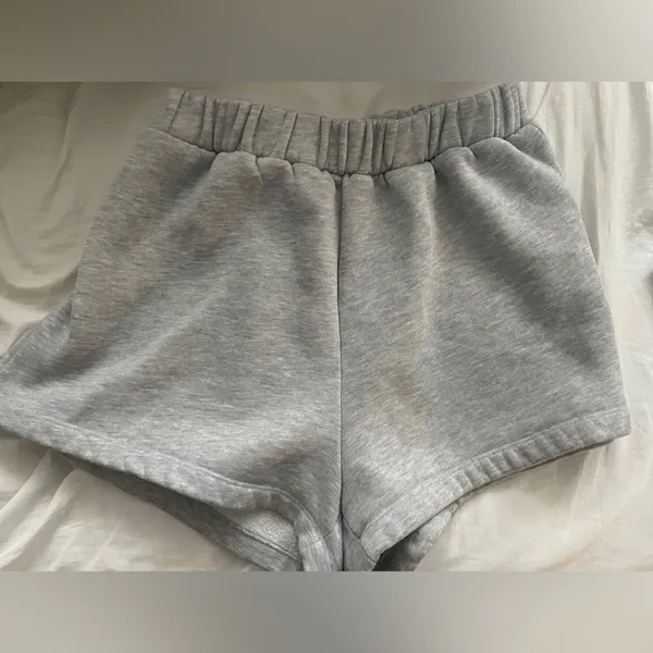 Princess Polly Cozy Gray Sweat Shorts - Image 3