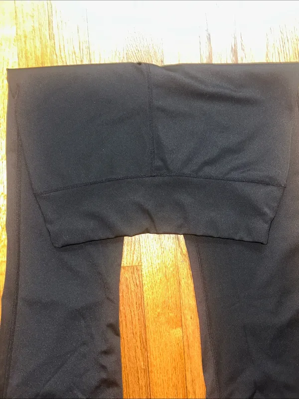 Black Flared Pull - Image 3