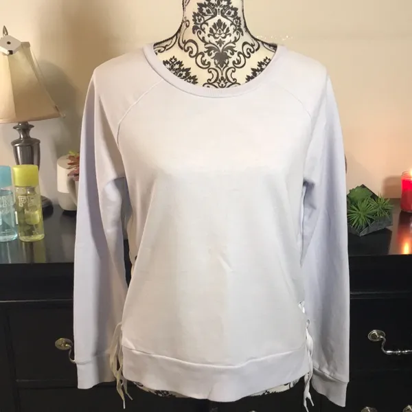 Aerie Light Purple Relaxed Sweatshirt Size Medium - Image 2