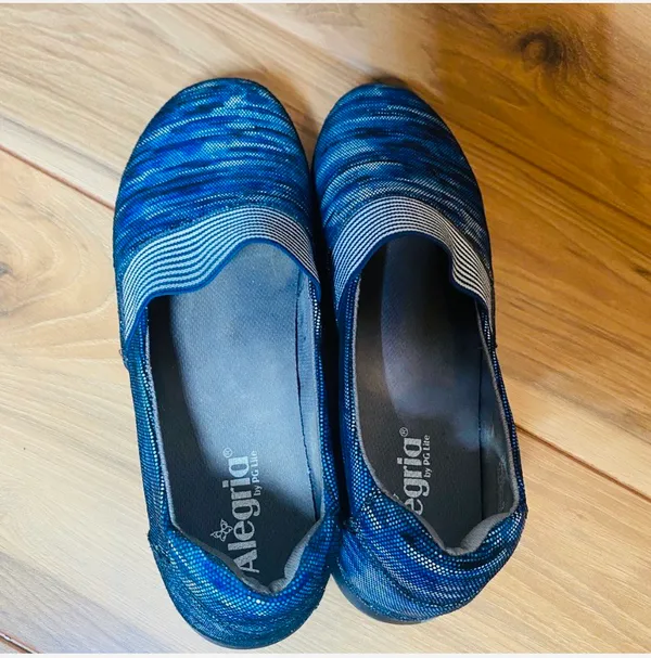 Glee Wavy Navy Blue Slip On Loafer Shoes size 11.5 - Image 6