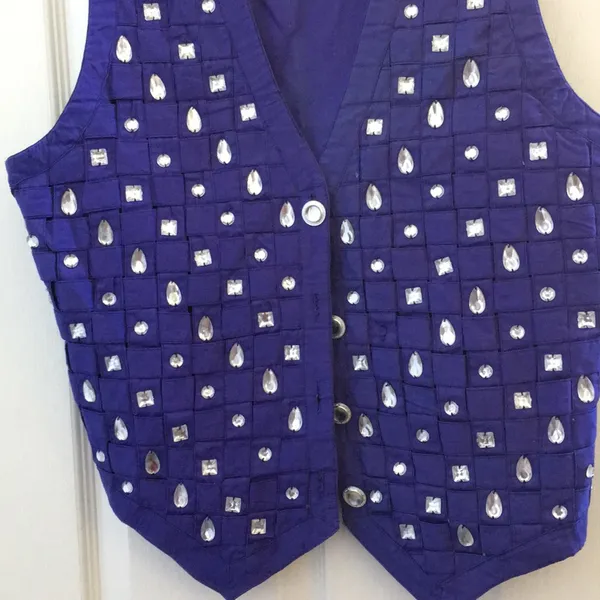 FINAL MARKDOWN basket weave jeweled vest large - Image 2
