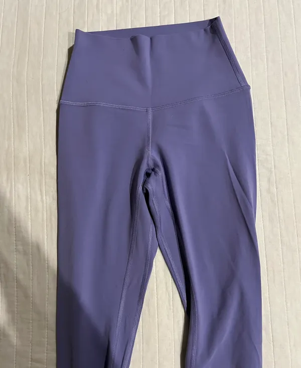 Lululemon Wunder Under Leggings 28” - Image 3