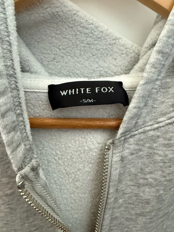 White Fox Boutique grey matching set - Image 3