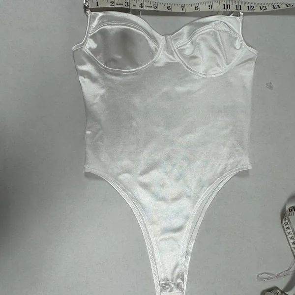 ADIKA White‎ Satin Bodysuit - Size S. - Image 7