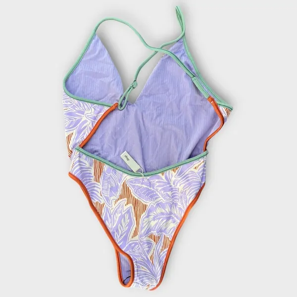 Maaji Lavander Wisteria Mae Reversible One-Piece Swimsuit Size Small - Image 6