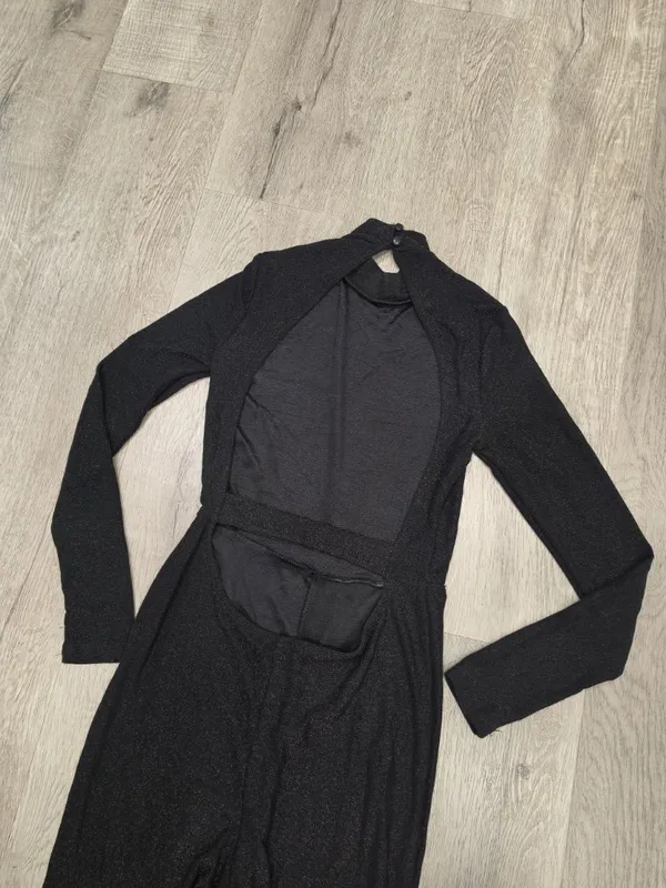 Superdown Black Long Sleeve mock neck Open Back Bell Bottom Jumpsuit Sz S sparle - Image 3