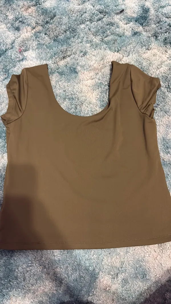 Old Navy Active Top - Image 5