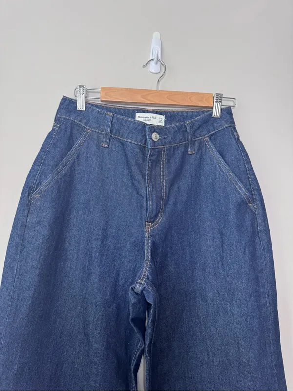 Abercrombie and Fitch High Rise Wide Leg Trouser Pant - Image 5