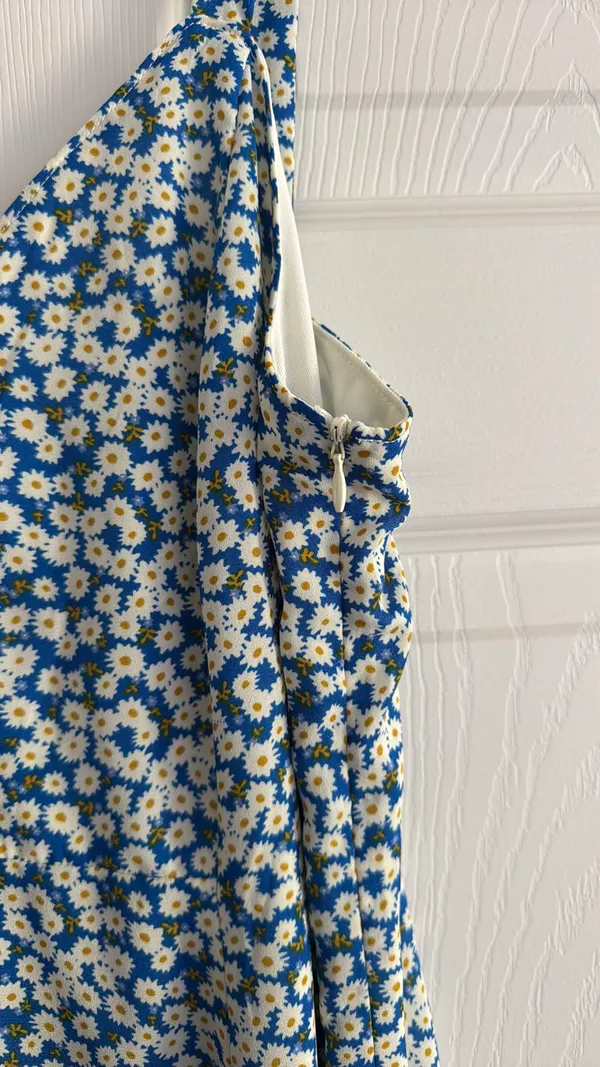 Lulus Floral Midi Dress - Image 5