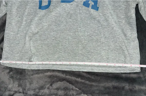 USA Grey Tee Medium  - Image 5