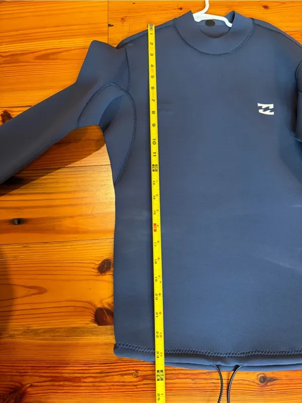 Billabong Navy Neoprene Surf Wetsuit Top Size 2 - Image 7