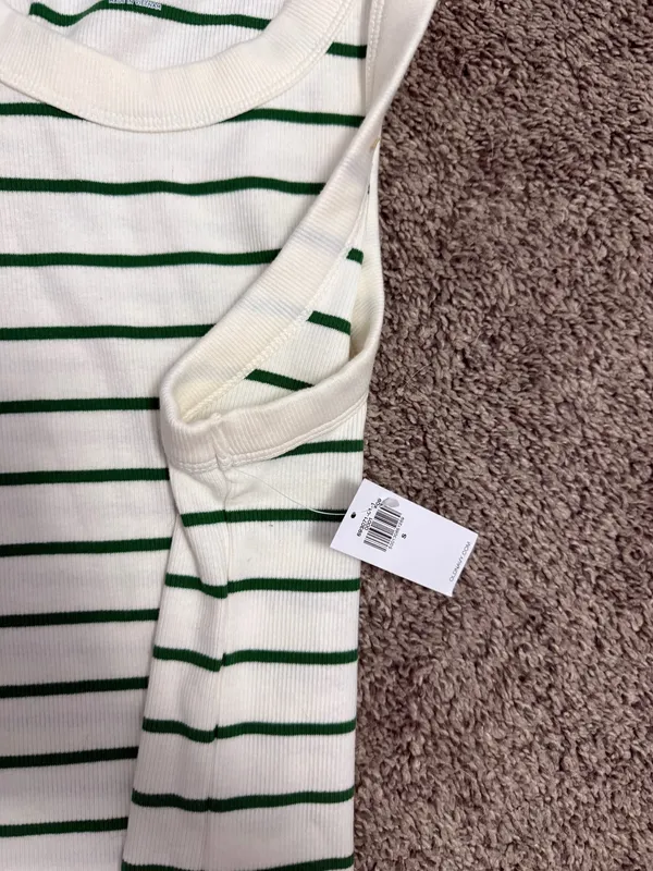 Old navy striped tank  - Image 3