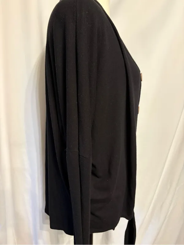 Zenana Outfitters Boho Black Button-Front Tie Hem V-Neck Blouse Size M - Image 2