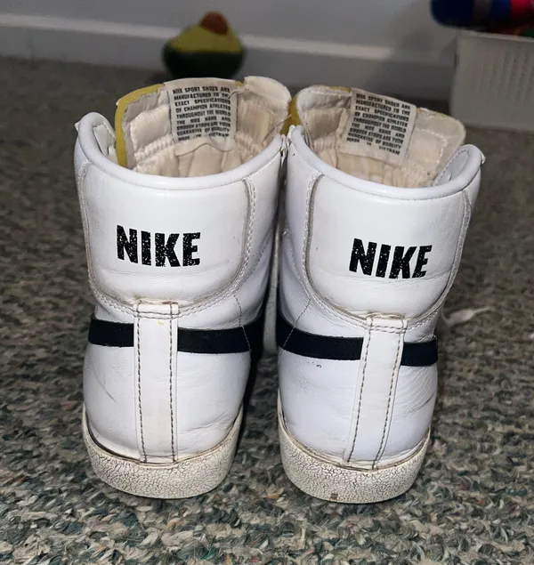 Nike Blazers - Image 5