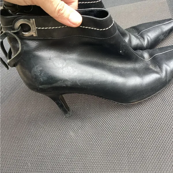 Ferragamo Black Ankle Boots - Image 4