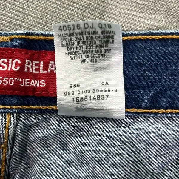 Levi’s Y2K Classic Relaxed Tapered Leg 550 Jeans Sz 12 MIS S - Image 5