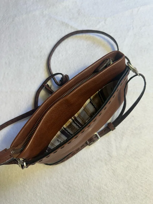 Brighton Leather Bag Shoulder Purse Tasseled Handbag Cross Pebbled Brown Vintage - Image 5