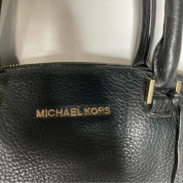 Michael Kors black pebbled‎ leather handbag large - Image 3
