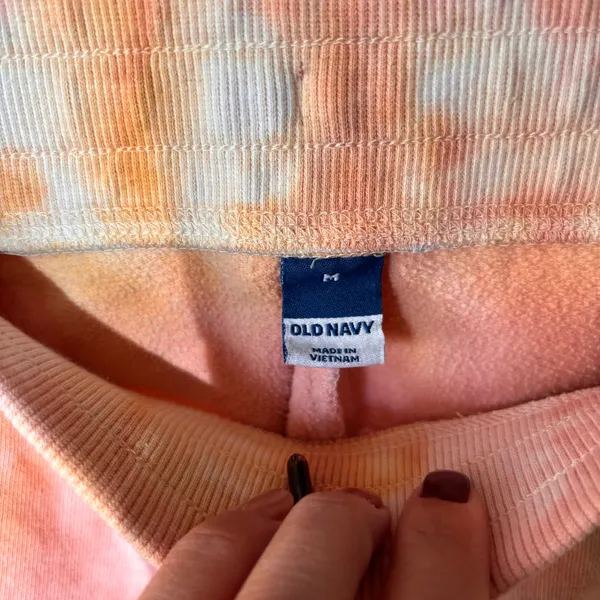 Old Navy mid rise tie-dye sweatpants - Image 3