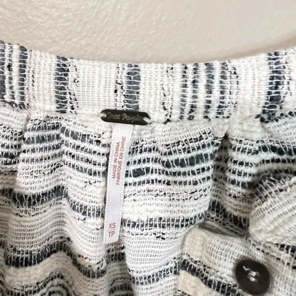 Free People‎ XS long sleeve blouse - Image 5