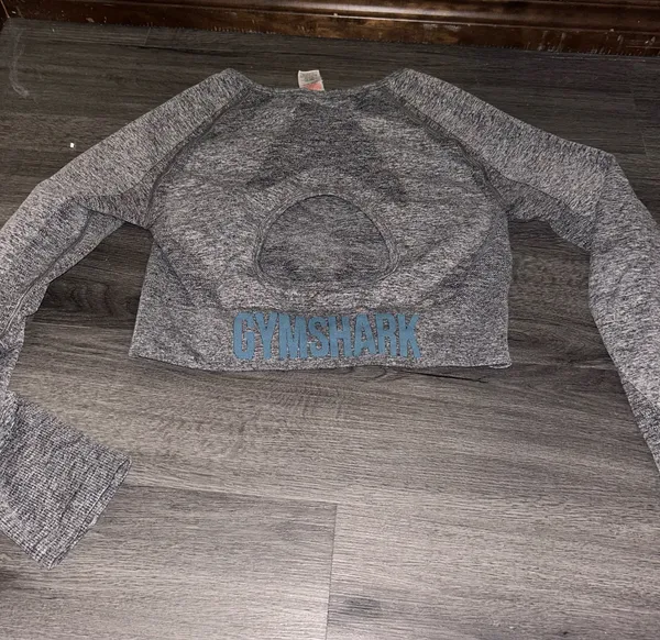 Gymshark Cropped Long Sleeve - Image 2