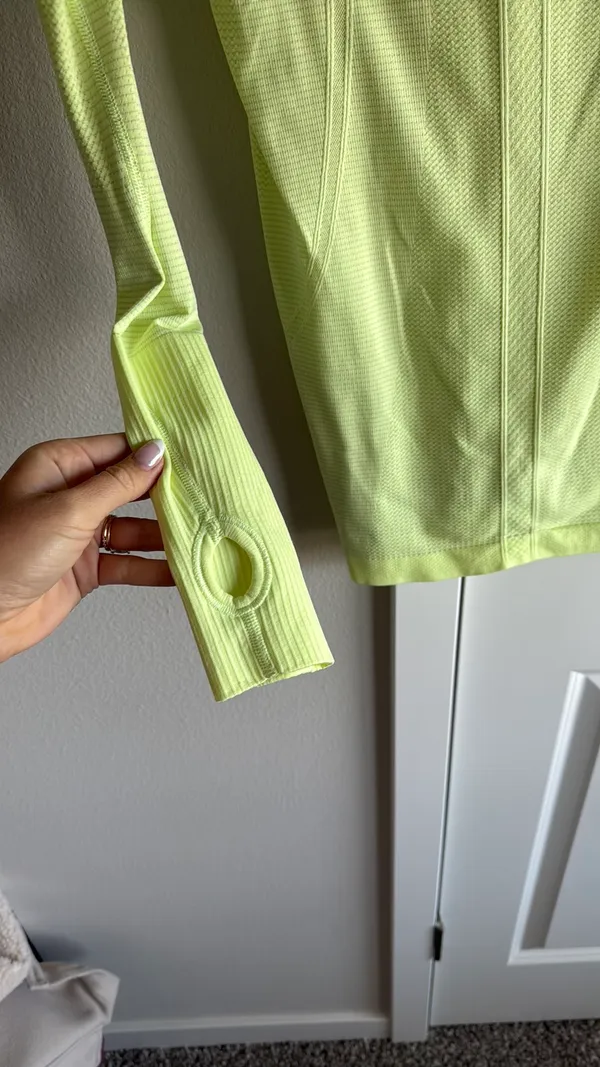 Swift Long Lululemon Stride Sleeve Shirt - Image 3