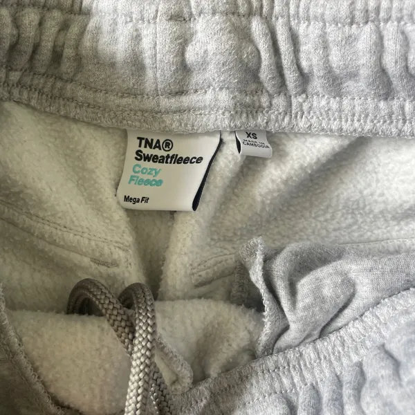 TNA Aritzia Sweatpants - Image 4