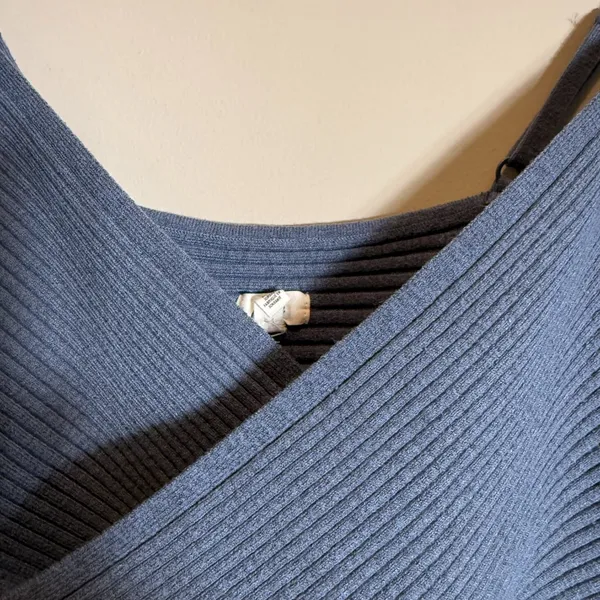 Aerie Cross Front Sweater Tank Top Women's Medium Marbled Blue Summer Going Out - Image 6