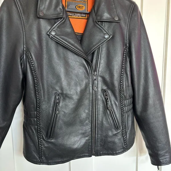 First Classics Leather Women's Black Leather Motorcycle Jacket Insulated Size L - Image 2