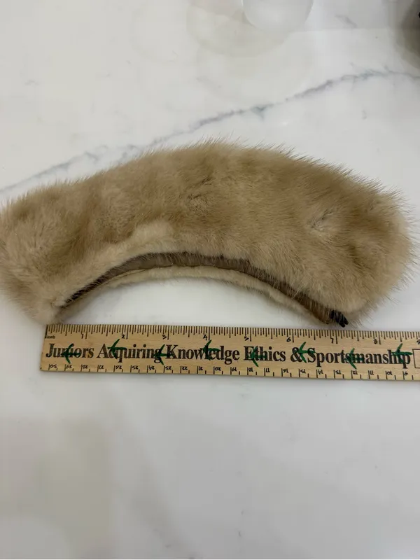 VINTAGE‎ Cream MINK FUR COLLAR ~ SATIN LINED - Image 5