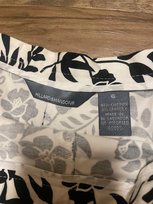HILLARD & HANSONS Women's Twirl Skirt A-Line Black & White Floral Full Size 6 - Image 4