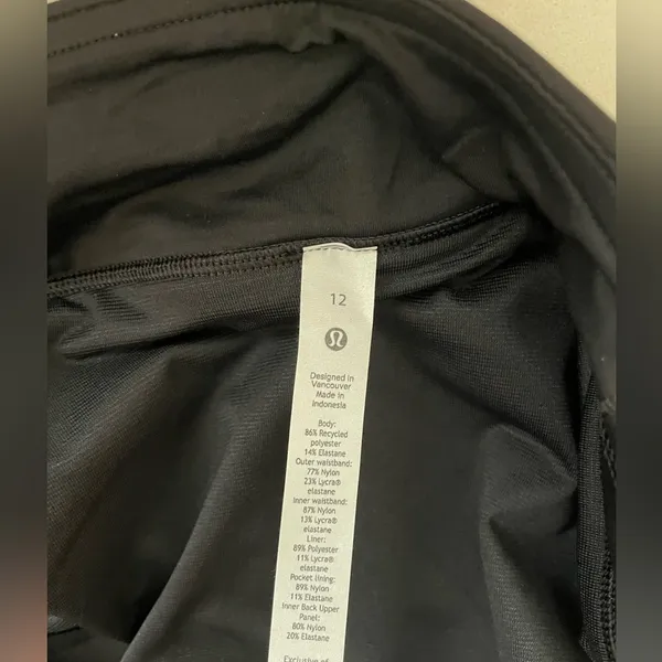 NWT Lululemon Speed Up LR Shorts 2.5” Lined Size 12 in Black - Image 13