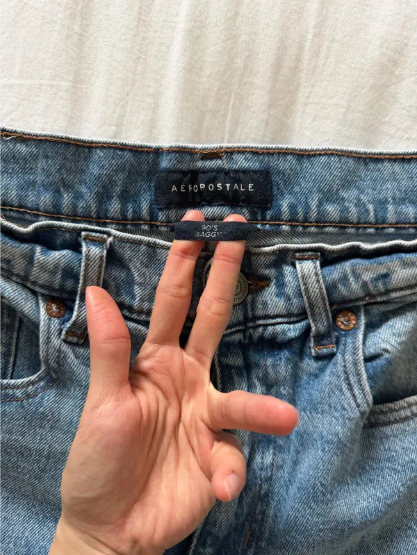 Aeropostale 90s Baggy Jeans Medium Size 0/Reg - Image 2