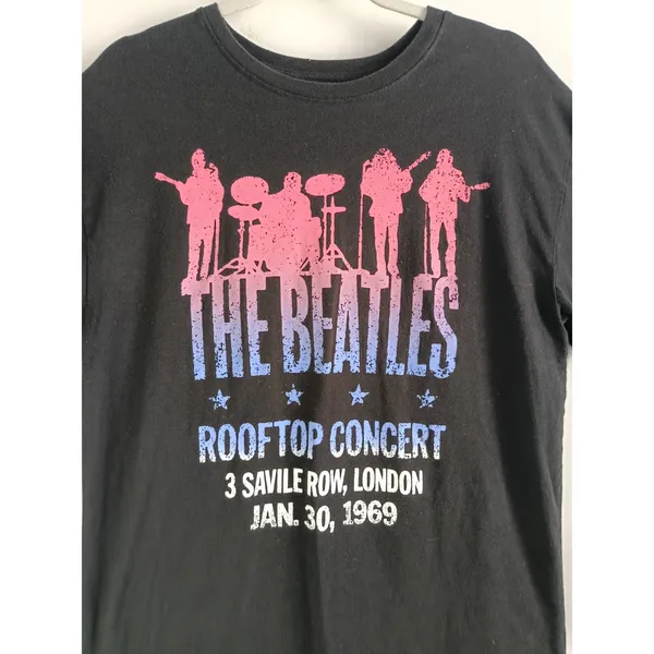 The Beatles Rooftop Concert 1969 Graphic rock band T-Shirt, Size Medium - Image 4