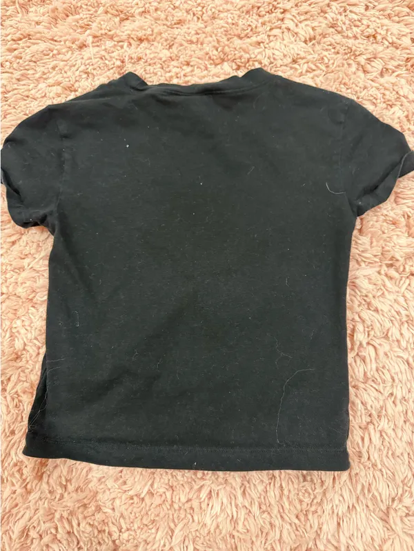 Black T shirt - Image 3