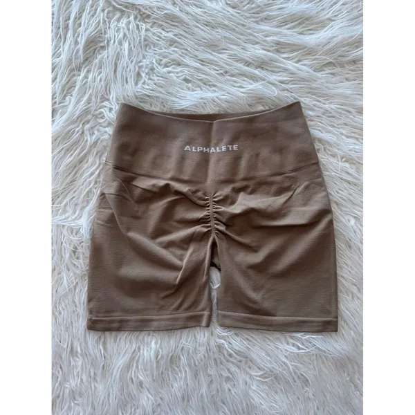 Alphalete Amplify Ultra High Rise Biker Short 4.5” Chai Size Medium - Image 4