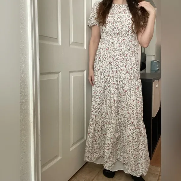 WAYF‎ Plaza Ditsy Floral Tiered Cotton Cut-Out Maxi Dress Sz Small Puff Sleeve - Image 2